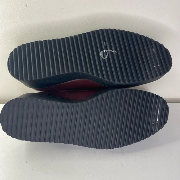 Madden Girl Written Burgundy Platform Oxford Shoes EUC Size 7.5 Goth Grunge - Picture 12 of 15